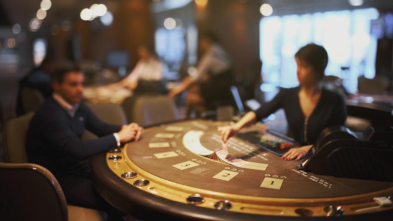 blackjack casino table casinomatrix