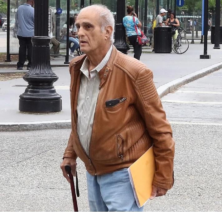 Λούις Κολαβέκιο ένα έτος πριν τον θάνατο