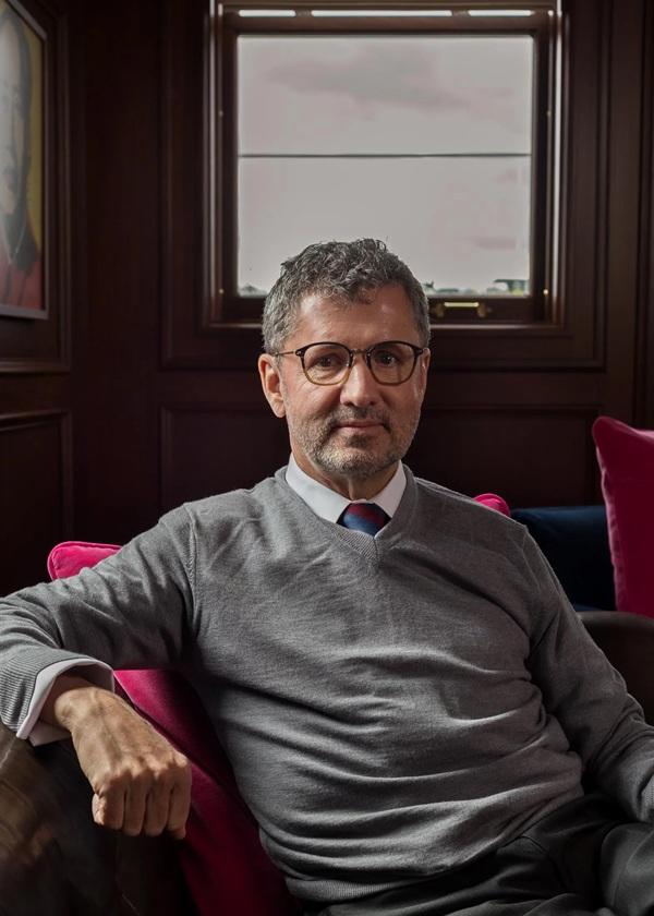 Μπιλ Μπέντερ μετά τις ιπποδρομίες 